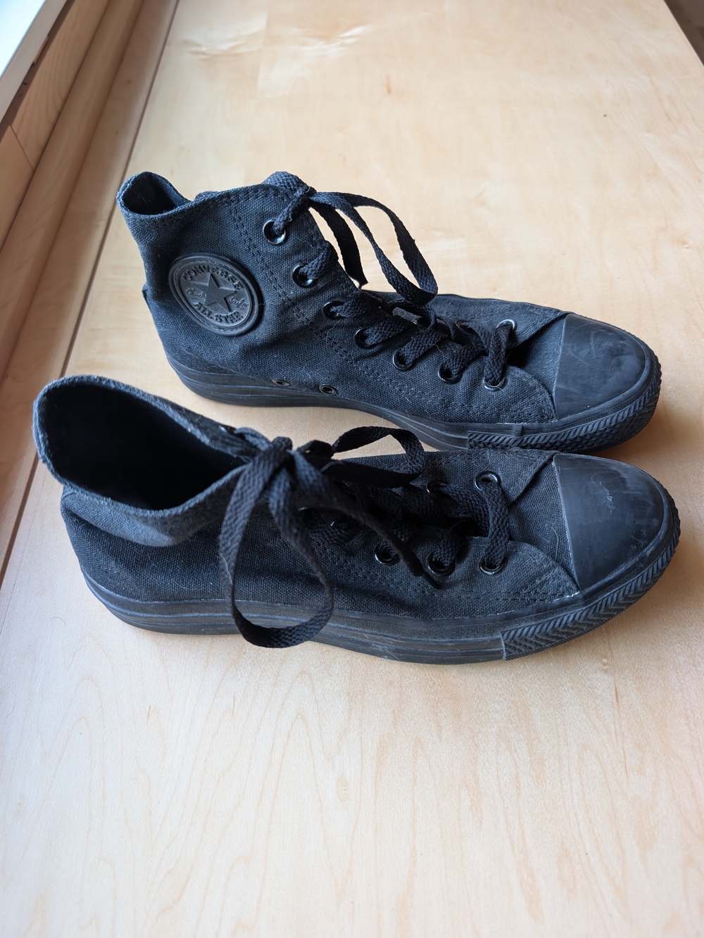 Classic Converse High-Top Canvas Sneakers in solid black